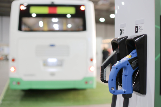 Tip 1 2 Ccs EV Araç Şarjı Zaman Çerçevesi Vergi Kredisi Destek Maliyeti İstek Üstündeki Çıktı Gücü