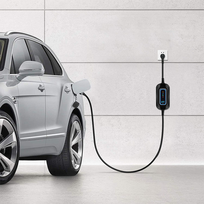 Tesla Model 3.5KW / 7KW SAE J1772 Bağlayıcı Plug Şarjı ile En İyi Seviye 2 Ev Şarj cihazı