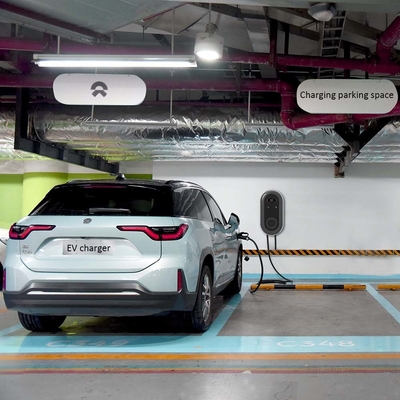 VW Atlas Cross Sport için 7kw Tip 2 Şarj İstasyonu Hızlı ve Ev Şarjına Yükseltme