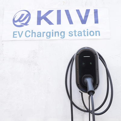 Konforlu elektrikli araba şarjı için 7 Kw Tip 1 Duvar Kutusu
