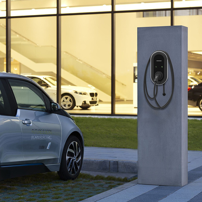 11Kw 22Kw 3 Fazlı 7Kw DC 72V 9.2Kw Ticari DC Hızlı EV Şarj cihazı Tesla Modelleri Modern Tasarım Tarzı