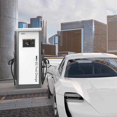 Benz EQA için üç fazlı AC 380V ± 20% Giriş Voltajı Çift Silahlı Seviye 2 EV Şarj cihazı