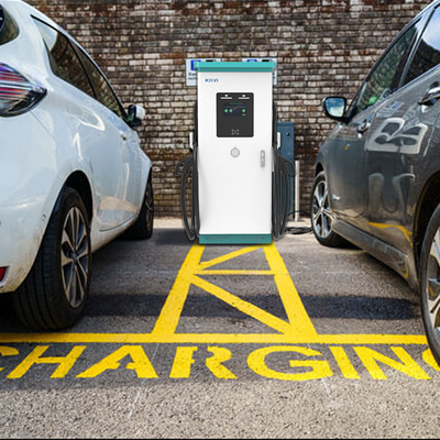 240KW DC çıkış akımı 60kw CCS Chademo EV şarj cihazı Ocpp16.j Çift silahlı hızlı şarj cihazı