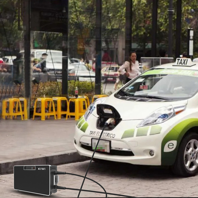 Portatif 7KW Güç Çıktısı DC Hızlı EV Şarj Aracı DC 150V-750V EV Şarj Modülü ile