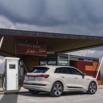 60KW-120KW Tip 3 EVCS DC E Araç EV Hızlı Şarj İstasyonu