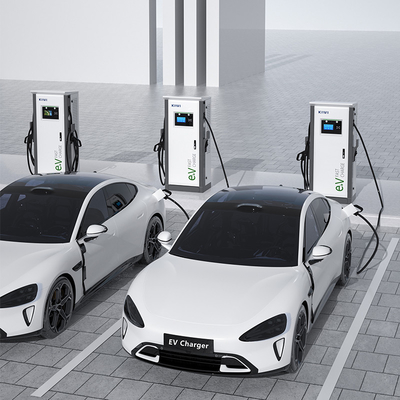 Oteller Daireler CCS1 CCS2 GB/T CHAdeMO Arabirimi Standartı ile Çift Fazlı Akıllı DC Hızlı EV Şarj Aygıtı